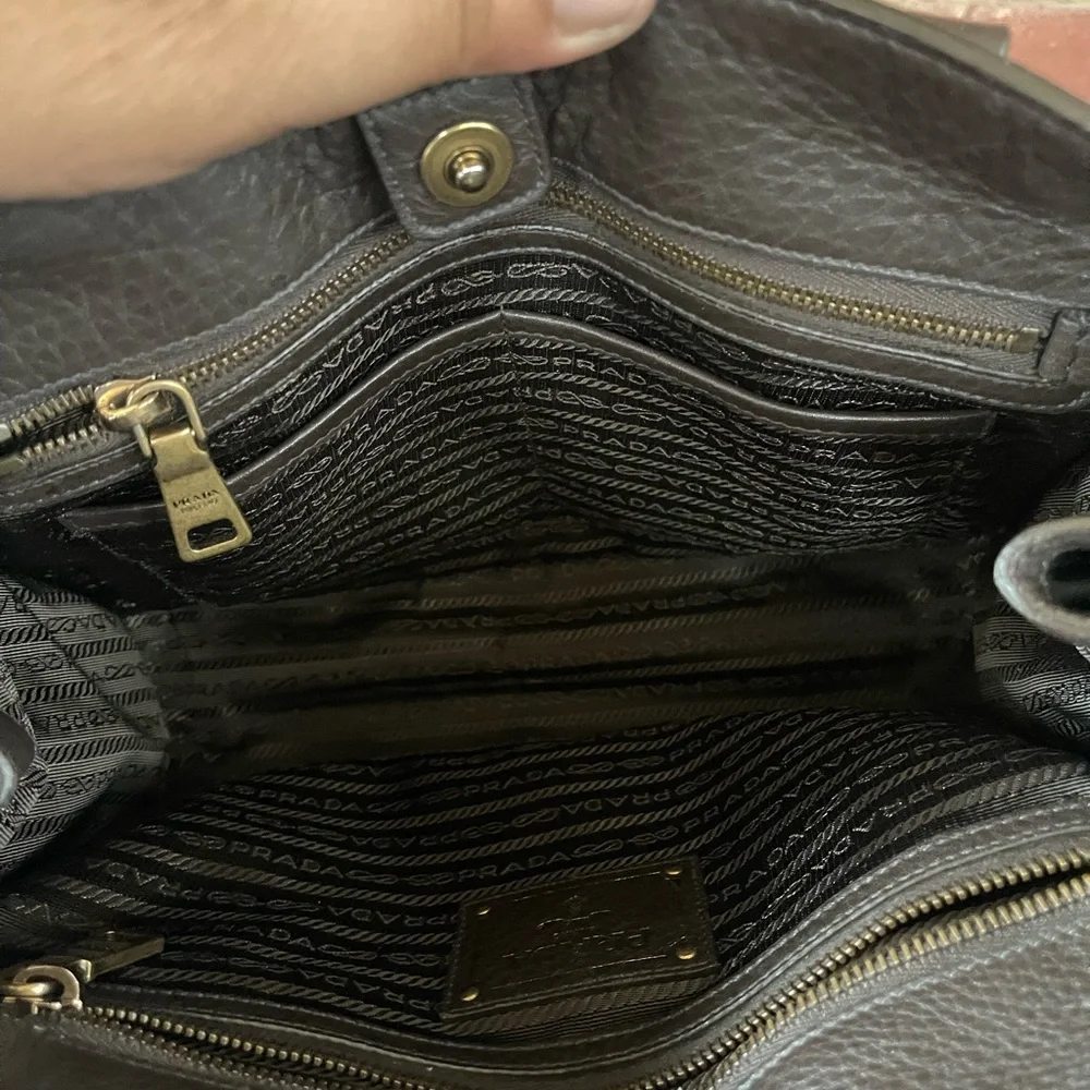 🔥Prada 🔥Black 🔥Nylon 🔥and Leather crossbody 🔥